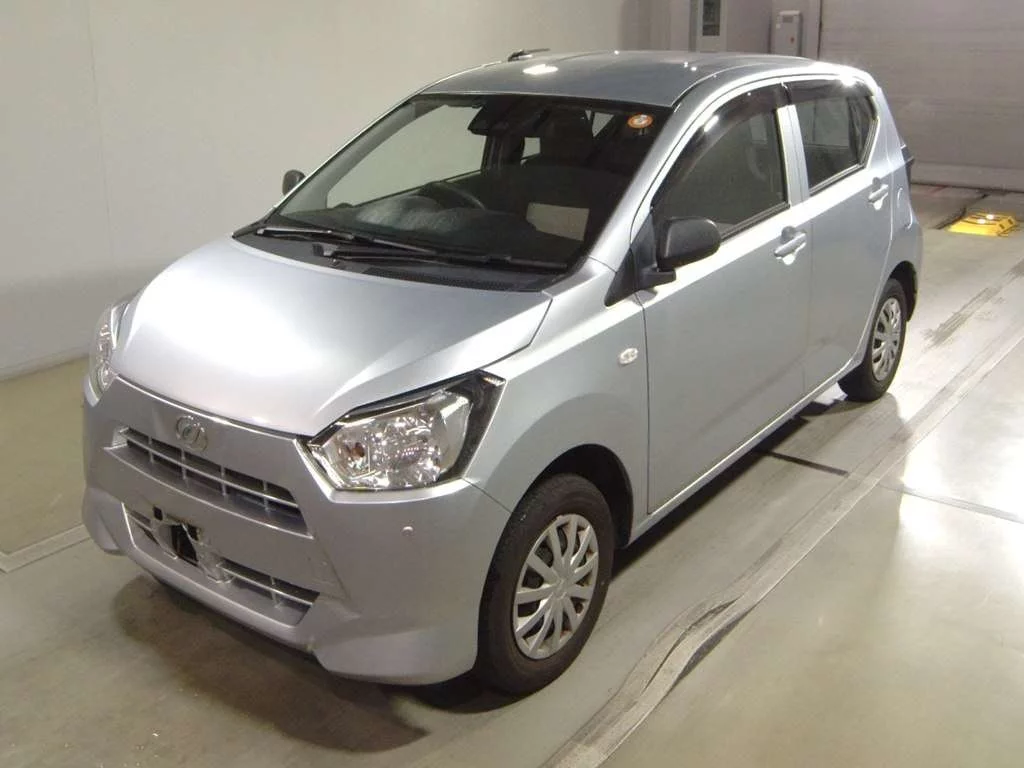 Daihatsu Mira e:S LA360S 2021